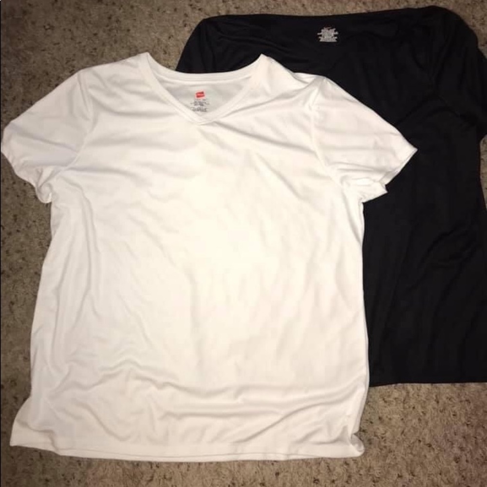 Hanes dri fit t-shirt